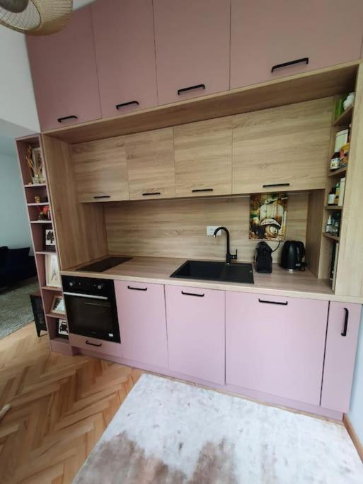Spacious And Quiet 1Br Apartment In Floreasca Bucharest Exterior photo